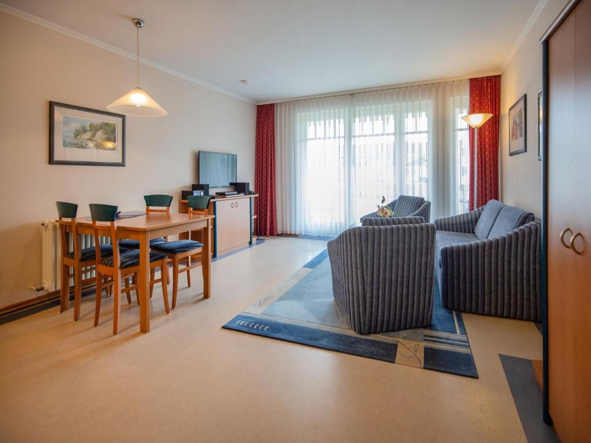 Duenenpark Binz - Klassik Ferienwohnung Mit 1 Schlafzimmer Und Balkon Im Obergeschoss 018 Bagian luar foto